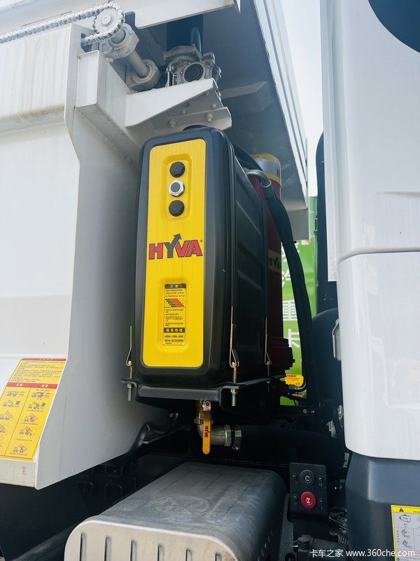 X3000 6.5米渣土车，短期库存，火热促销中 让利高达2万