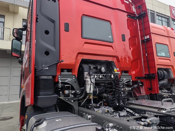 优惠2万 无锡市HOWO Max480牵引车火热促销中