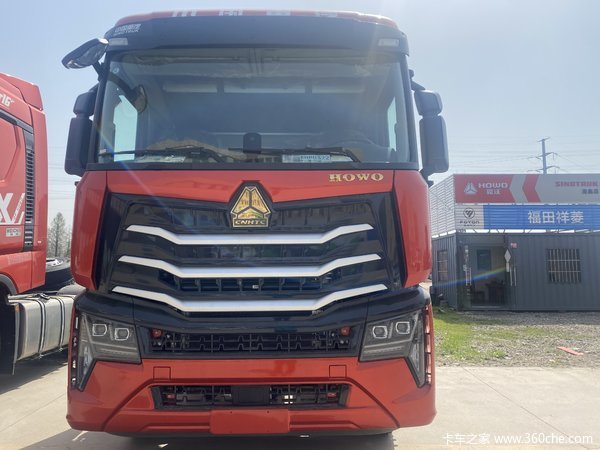 HOWO Max530牵引车限时促销中 优惠2万元起！