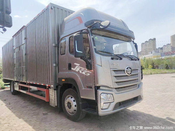 解放JK6 6米8、9米6载货车长春双达火热促销中