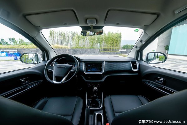 金海狮M中VAN(大面包)限时促销中 优惠0.3万