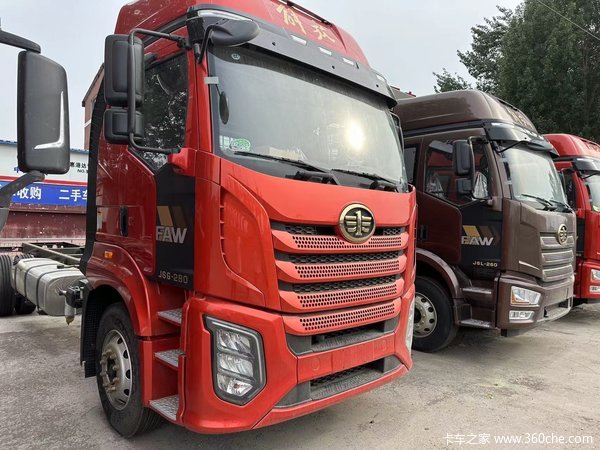 解放J6G载货车限时促销中 优惠1万