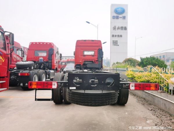 JH6 领航版 320 前四后四 载货 店内现车