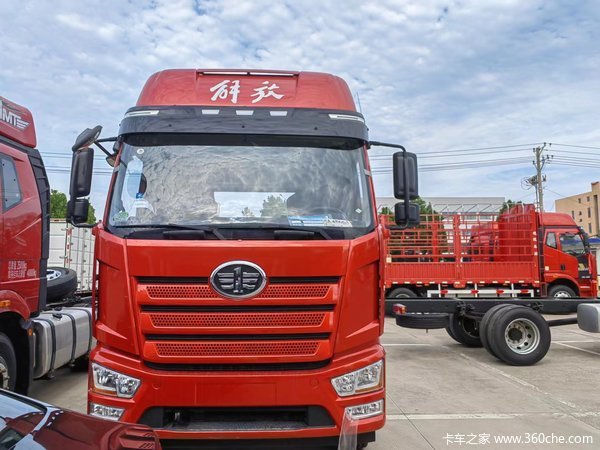 解放J6L载货车临沂市火热促销中 让利高达0.2万