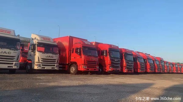 江淮格尔发A5XⅢ高顶驾驶室搭载康机260,欢迎新老客户试乘试驾