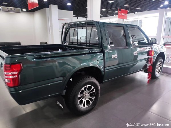 五十铃庆典款皮卡，好开耐用、经济实惠