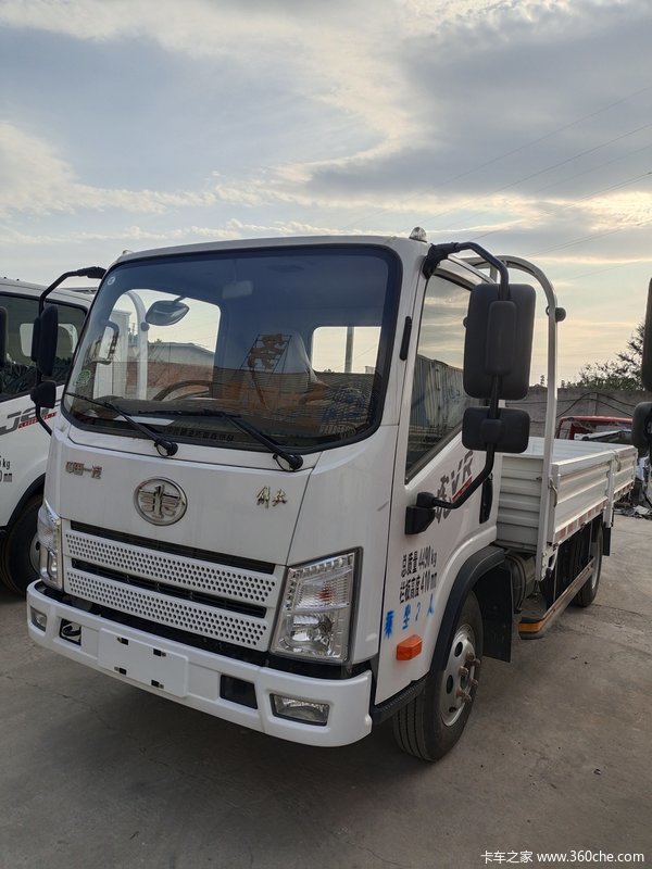 买一汽解放轻卡车，五年退还购车款（可公证），让您轻松赚大钱。