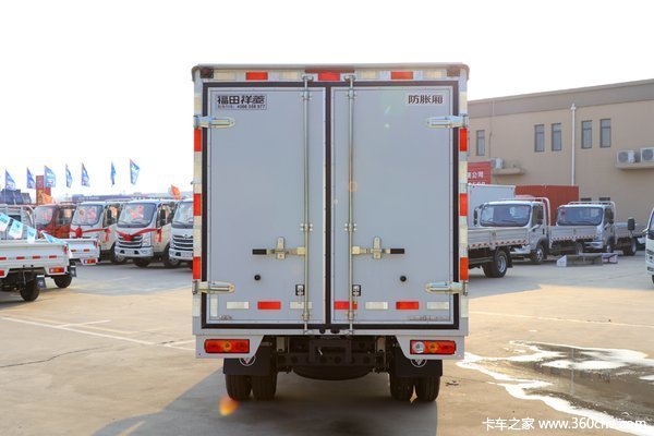 装日用品，送快递，就是要选择这样一款箱车#福田祥菱V