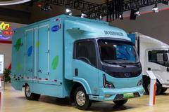 第二十五届重庆车展，庆铃全新一代EV轻卡为用户物流运输全面赋能