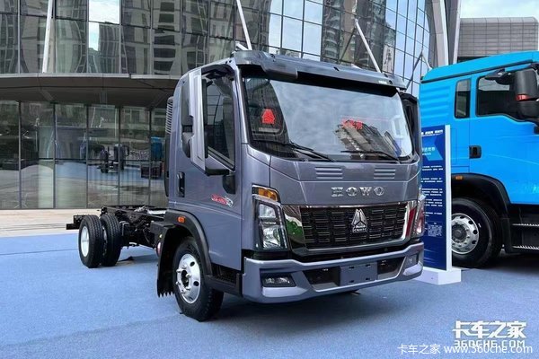 本店为您推荐 中国重汽HOWO 统帅 160马力 4.15米单排