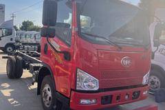 解放J6F招财虎 承载力好 动力强 配置高 价格优