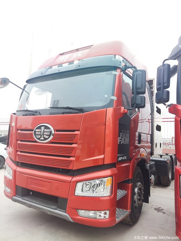 一汽解放 新J6P重卡 经典版 470马力 6X4 CNG牵引车