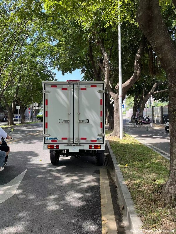 EC31电动载货车深圳市火热促销中 让利高达4万