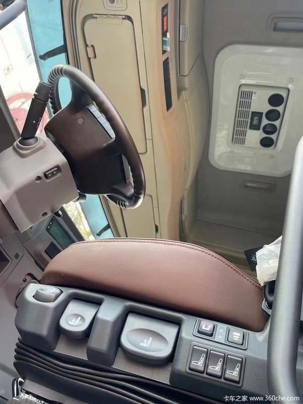 ������� ǣ��ͷ�������������û���ֵ�ץ����