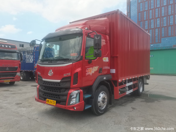 恭喜私营企业韦老板 喜提新乘龙M3载货车