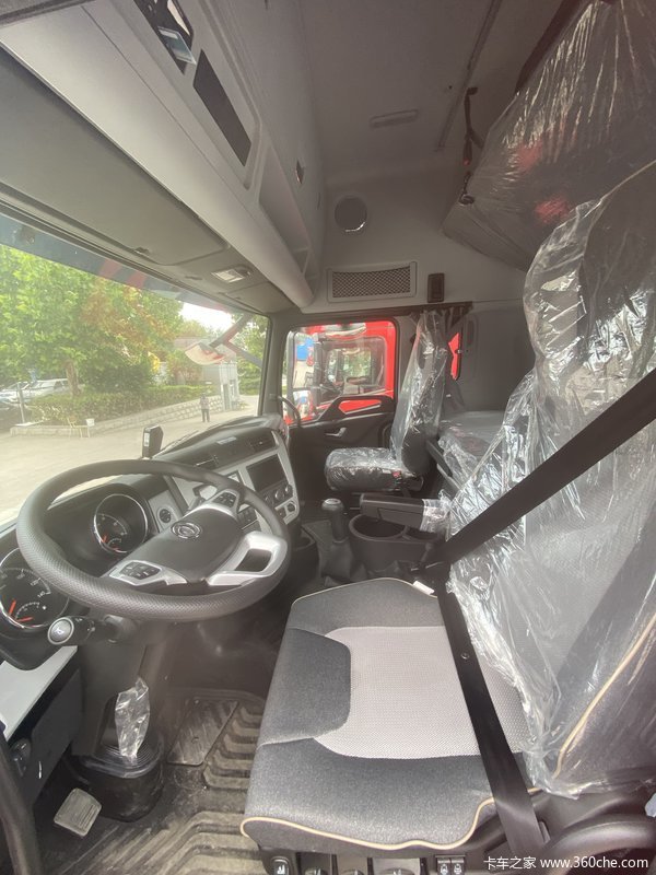 ��������KL 500����ȼ��ǣ�����˳��л��ȴ�����