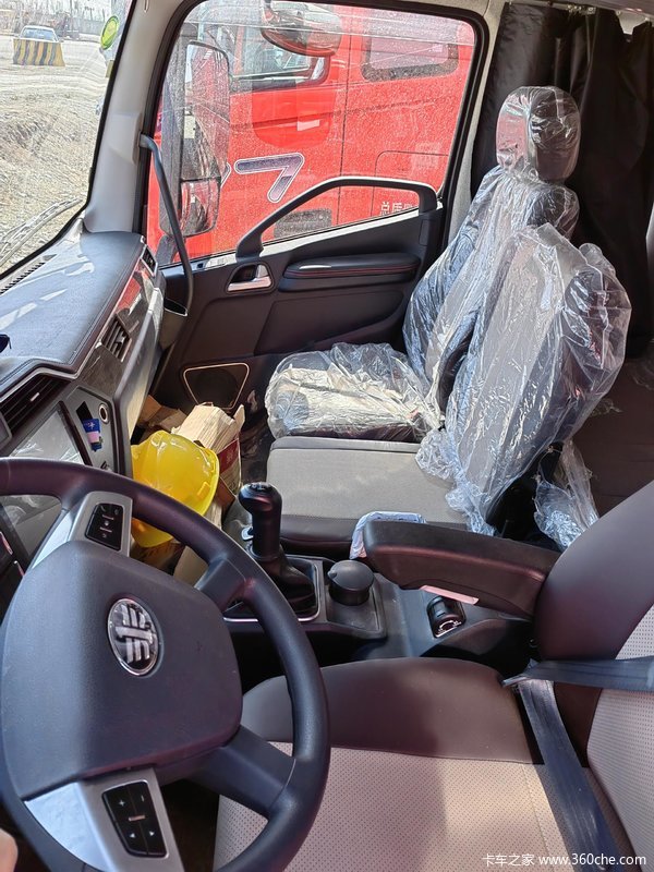 昌吉联强解放JK66.8米高栏载货车 国六现车 本月优惠促销