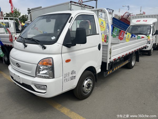 凯马 锐航X1 2.2L 95马力 CNG 3.95米单排栏板轻