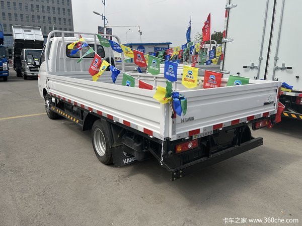 凯马 锐航X1 2.2L 95马力 CNG 3.95米单排栏板轻
