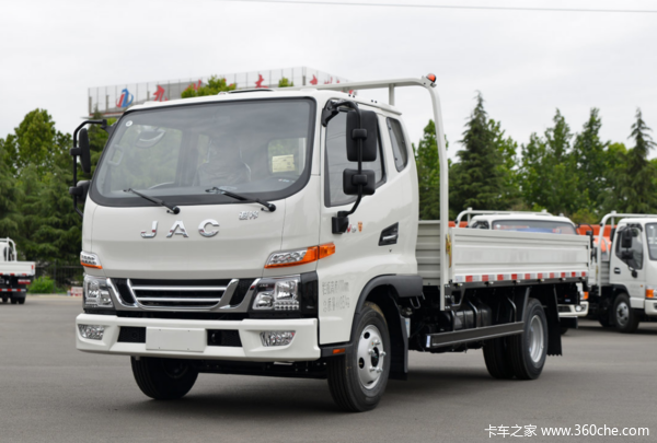 骏铃V5-Q23平板运输车,价位亲民的运输车