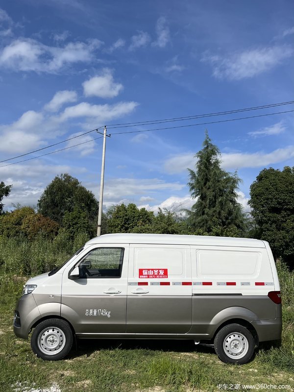 �Ż�0.3�� ��ɽ��С��ʨX30СVAN(΢��)���ȴ�����