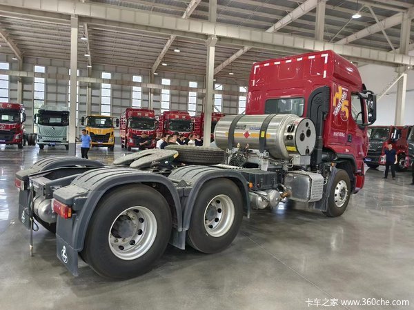 优惠0.5万 亳州市乘龙H5牵引车火热促销中