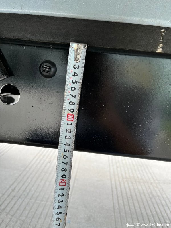 ֱ��&nbsp;1��&nbsp;�ɶ�Ե������V5E�糵�󽵼�