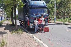 恭喜黄先生喜提解放JK6载货车！解放卡车，挣钱机器