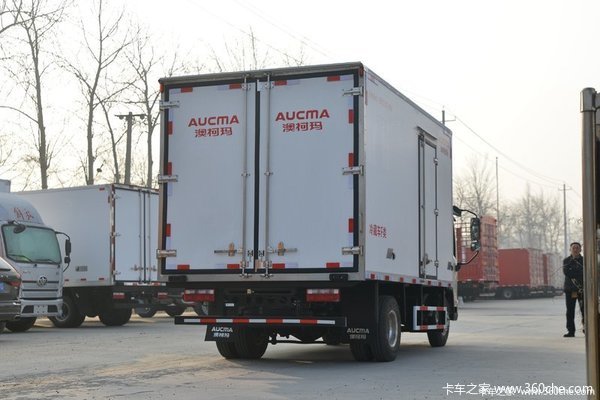 解放 领途 160马力 4X2 4.13米冷藏车，优惠10000