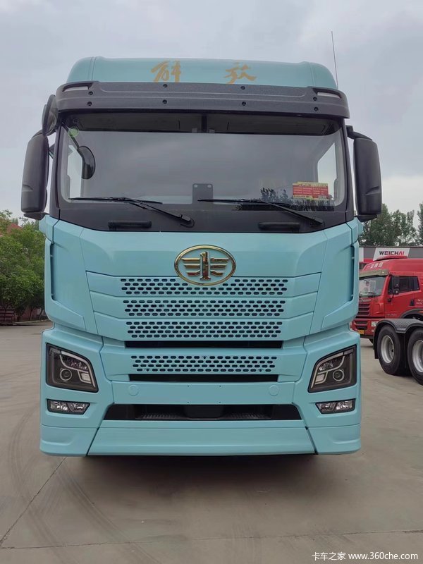 青岛解放JH6 智尊版14T 610马力牵引火热促销中