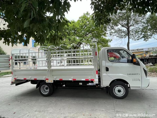 高油价下最应该买的车,这款飞碟缔途EF3值得推荐!
