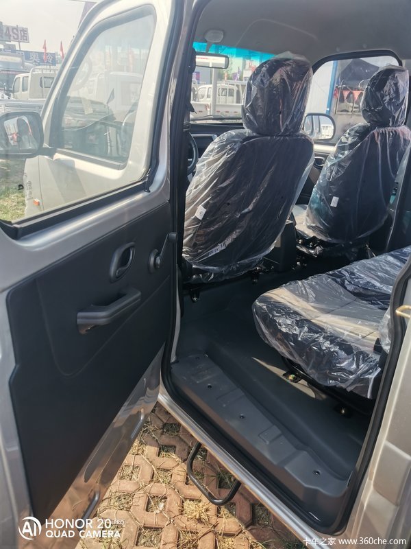 东风小霸王08双排载货车2.7米到店,欢迎品鉴!