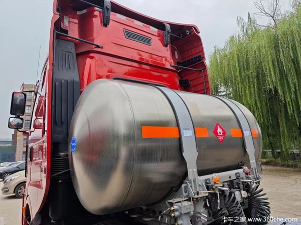 迎中秋 庆国庆！众邦上新啦：J6V-530马力牵引车！