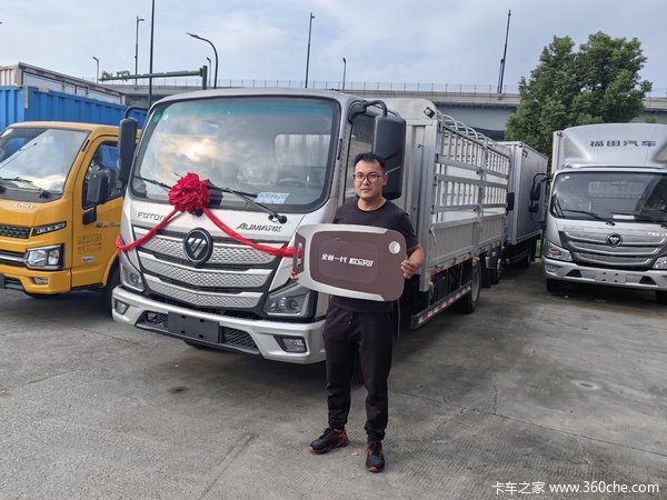 绍兴龙升1台欧马可S1载货车成功交付客户