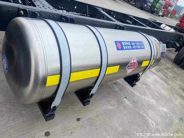 优惠0.3万 重庆市乘龙H5 LNG载货车火热促销中