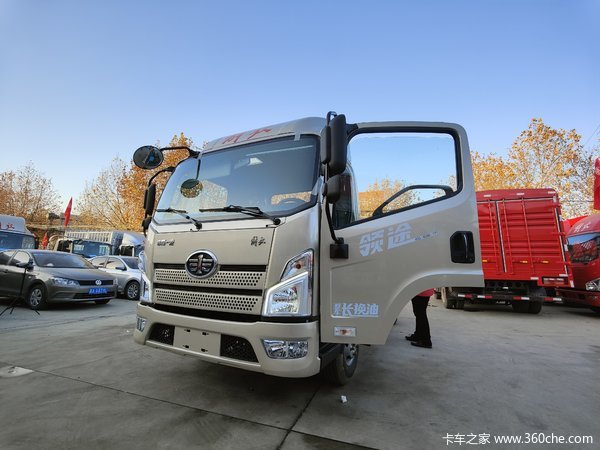 领途中体车10月份优惠大放送，万元起，欢迎各位老板到店咨询