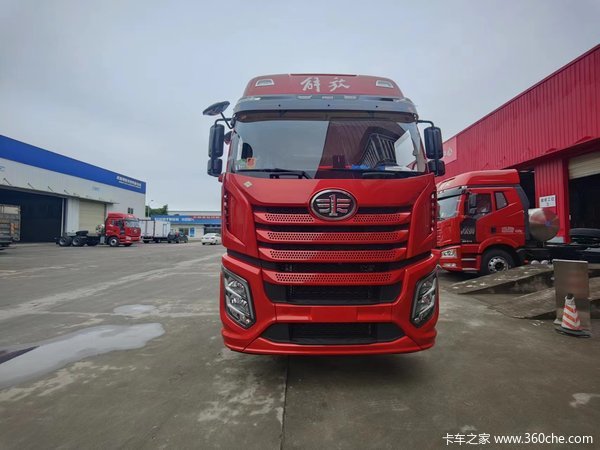 只要心动，立降3万！成都市解放J6V牵引车系列优惠就在你身边