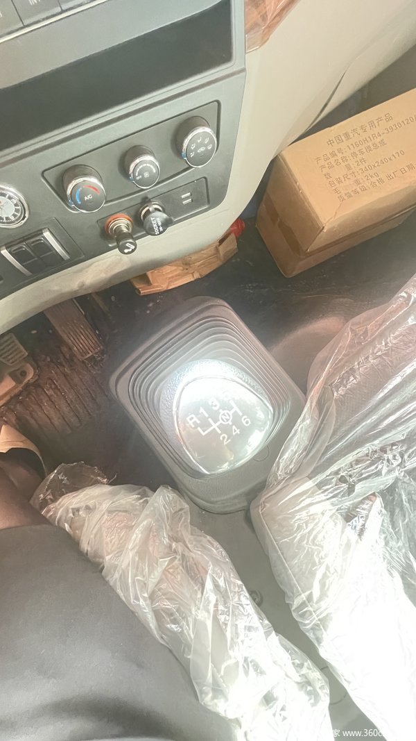 定西市统帅载货车系列，打折优惠，降3.5万，赶快抢购！