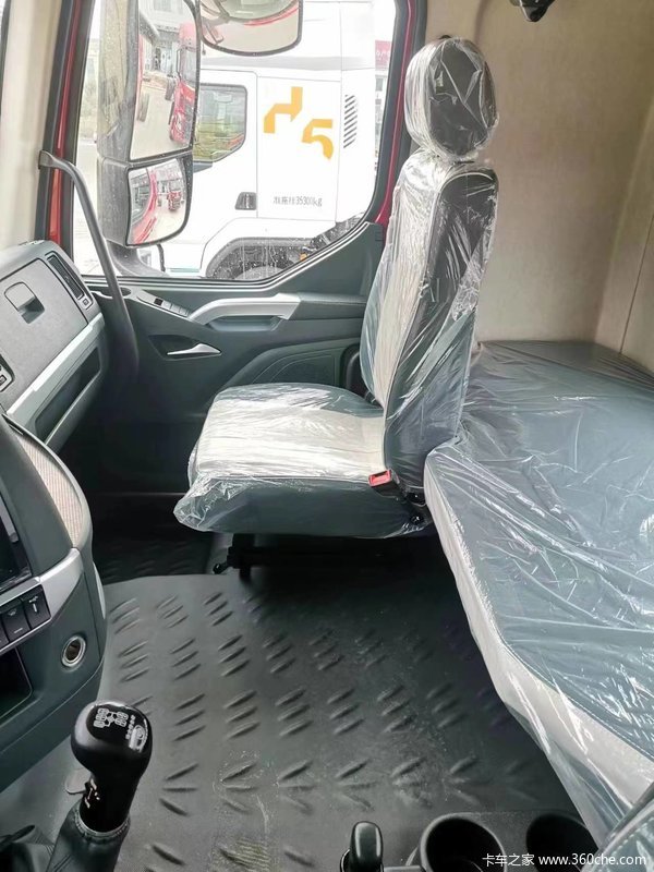 优惠1万 亳州市乘龙H5载货车火热促销中