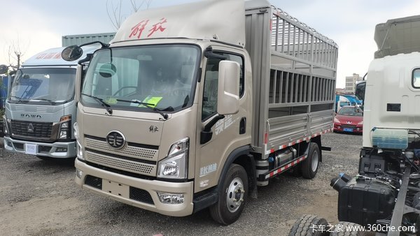 领途康明斯动力宽轮距车型到货,欢迎选购