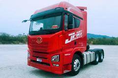 重庆市解放JH6牵引车系列，打折优惠，降8万，赶快抢购！