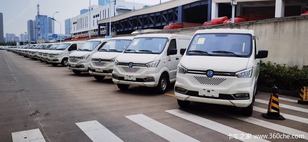 东风新能源面包车6个方，城市货的，用途多多，成本低，收益高