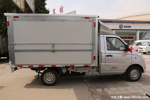 能搞运输，能当门市，就是这款翼开启厢式运输车#福田祥菱V