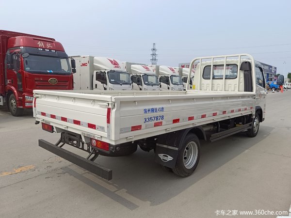 领航S1 1.6L 122马力 汽油3.7米单排栏板小卡