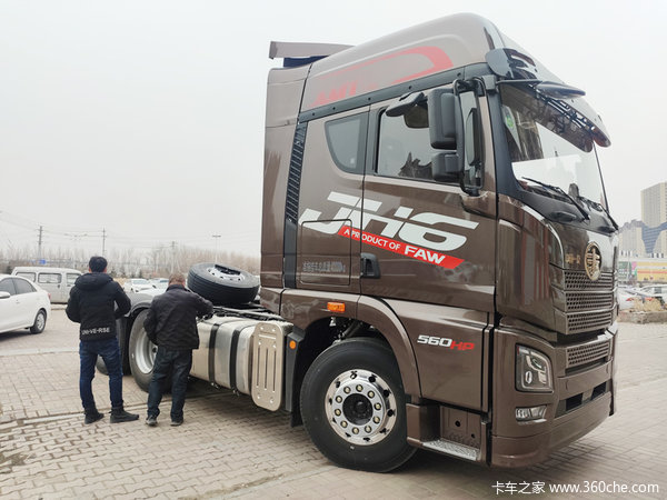 购解放JH6 560牵引车 享1万优惠