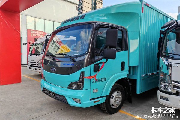 持久续航庆铃新能源EVM100新车到店，享69.9抵1000元