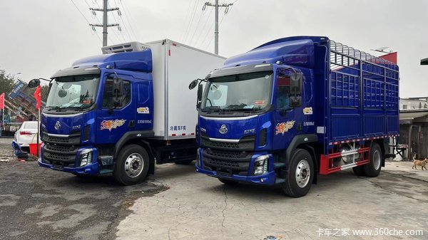 恭喜谭老板 金时吉日喜提新乘龙M3载货车