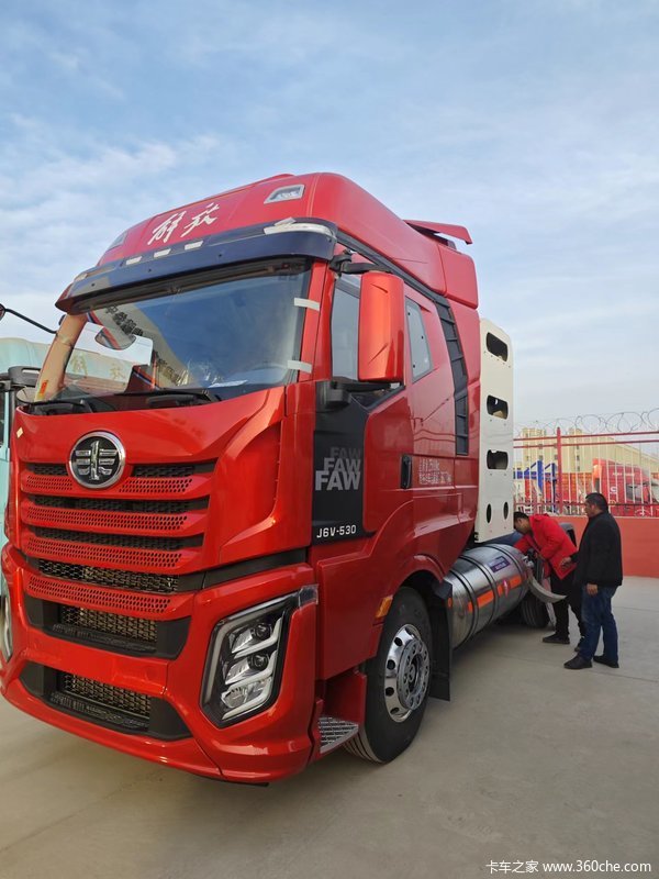 昌吉联强解放J6V双燃料牵引车 国六新车 优惠促销