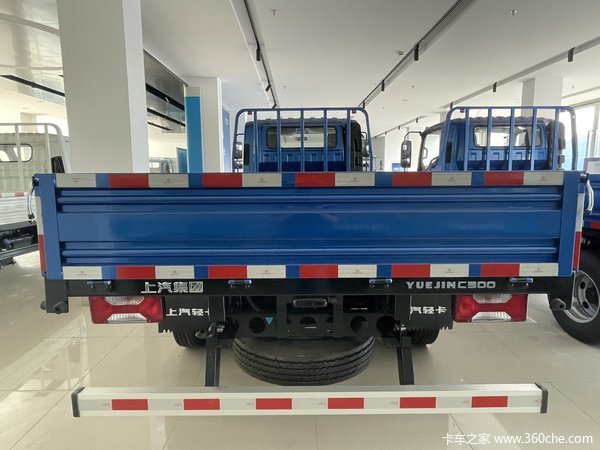 购上汽超越C300德威动力载货车 享高达1万优惠