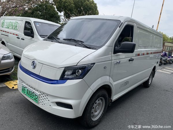 恭喜胡先生 喜提御风EM27电动封闭厢货